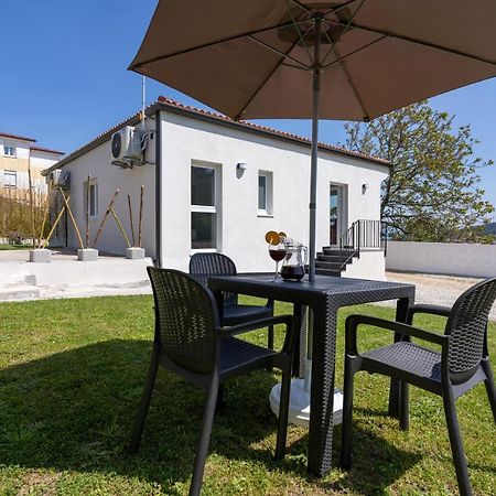 Solpor Galitrips - Apartamentos Corcubion Bagian luar foto
