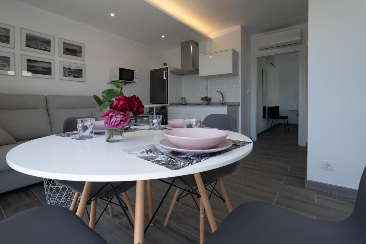 Solpor Galitrips - Apartamentos Corcubion Bagian luar foto