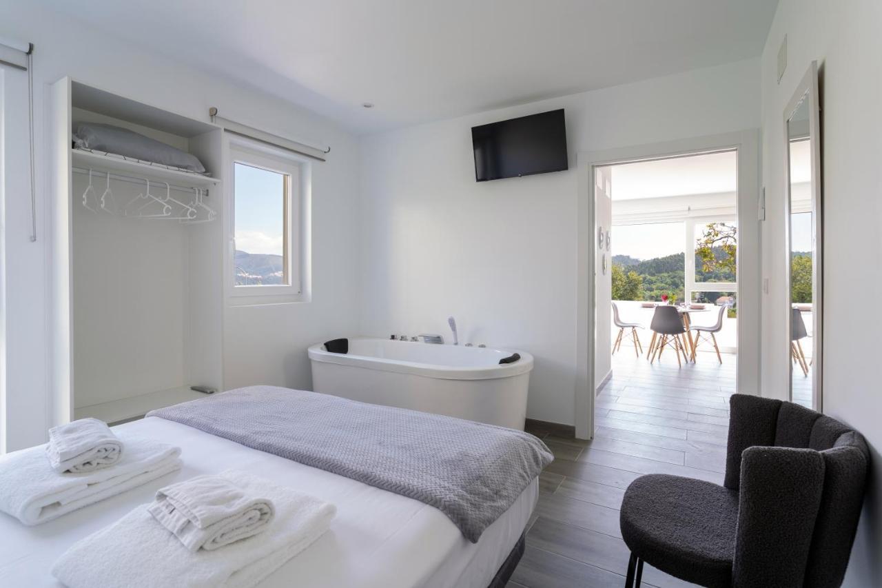Solpor Galitrips - Apartamentos Corcubion Bagian luar foto
